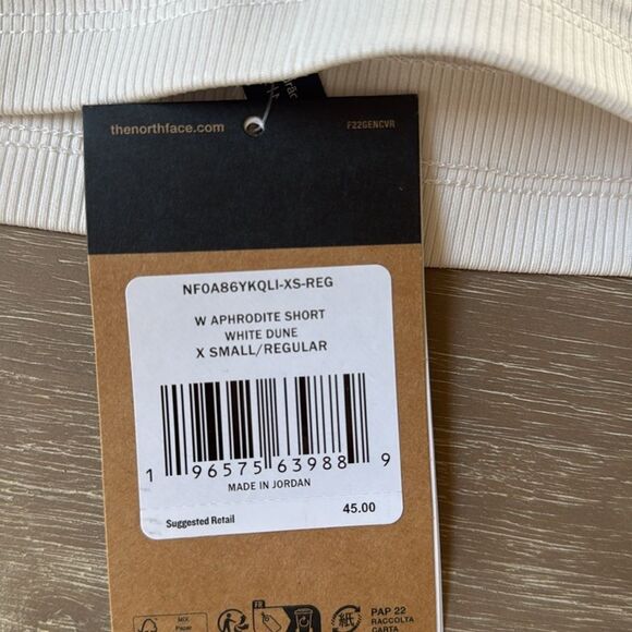 The North Face Women's Aphrodite Shorts Dune White Size XS NWT - Picture 7 of 7